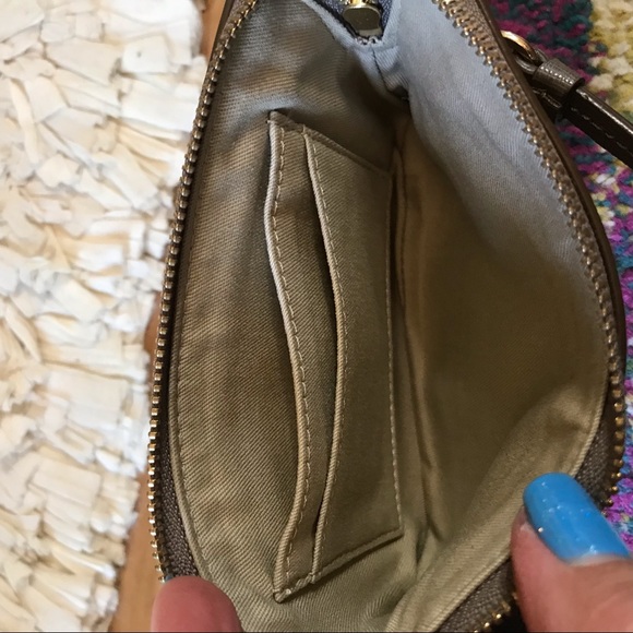 Coach corner zip cross grain leather wristlet - Picture 5 of 8